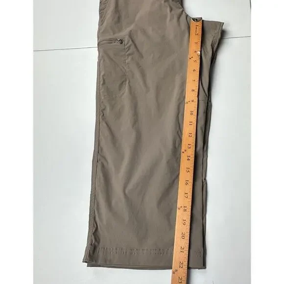 LL Bean Pants Women 10 Brown Comfort Trail Crop Stretch UPF Wicking Outdoor Hike - Picture 13 of 15